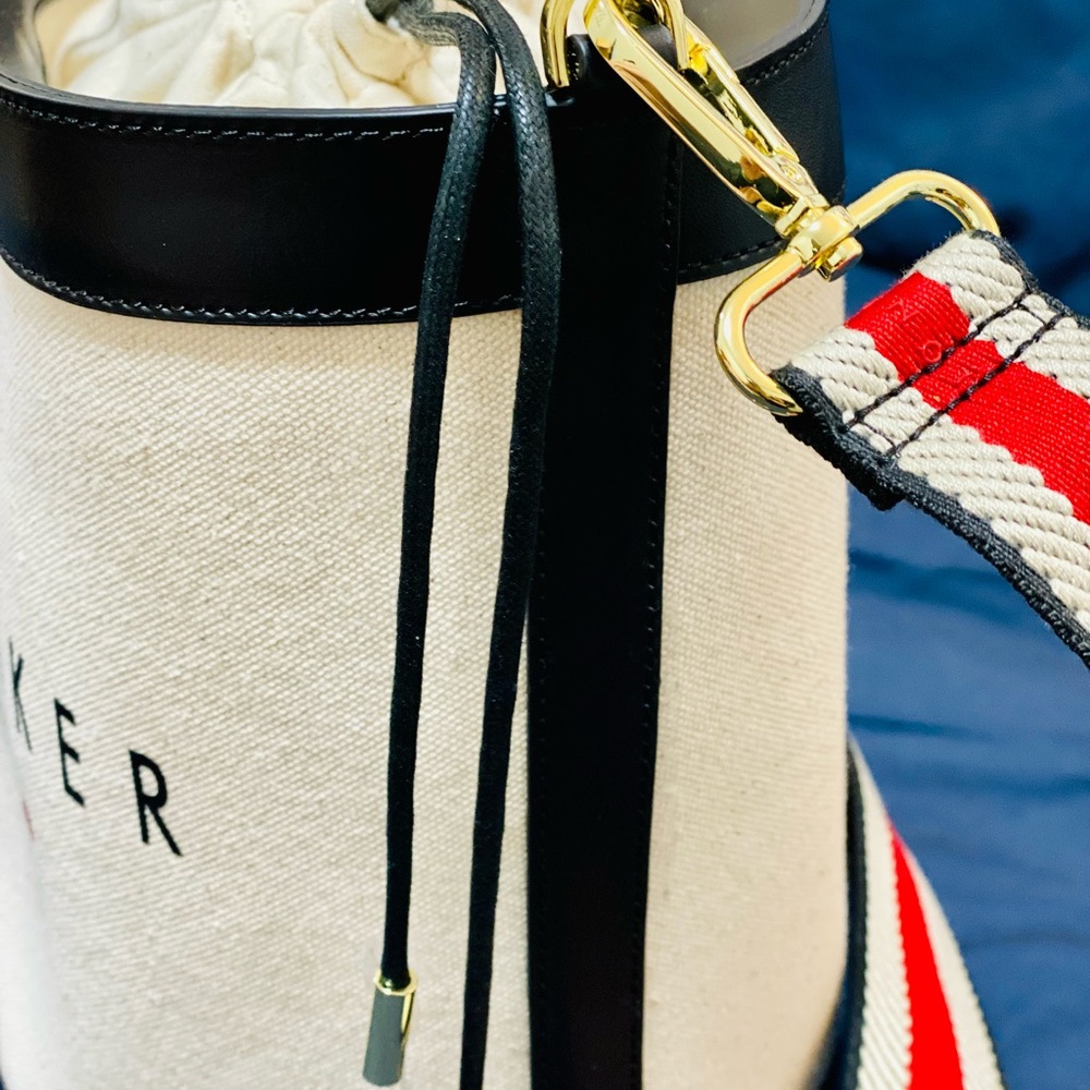 Ted Baker Jettia Canvas padlock detail bucket bag - Picture 3 of 12
